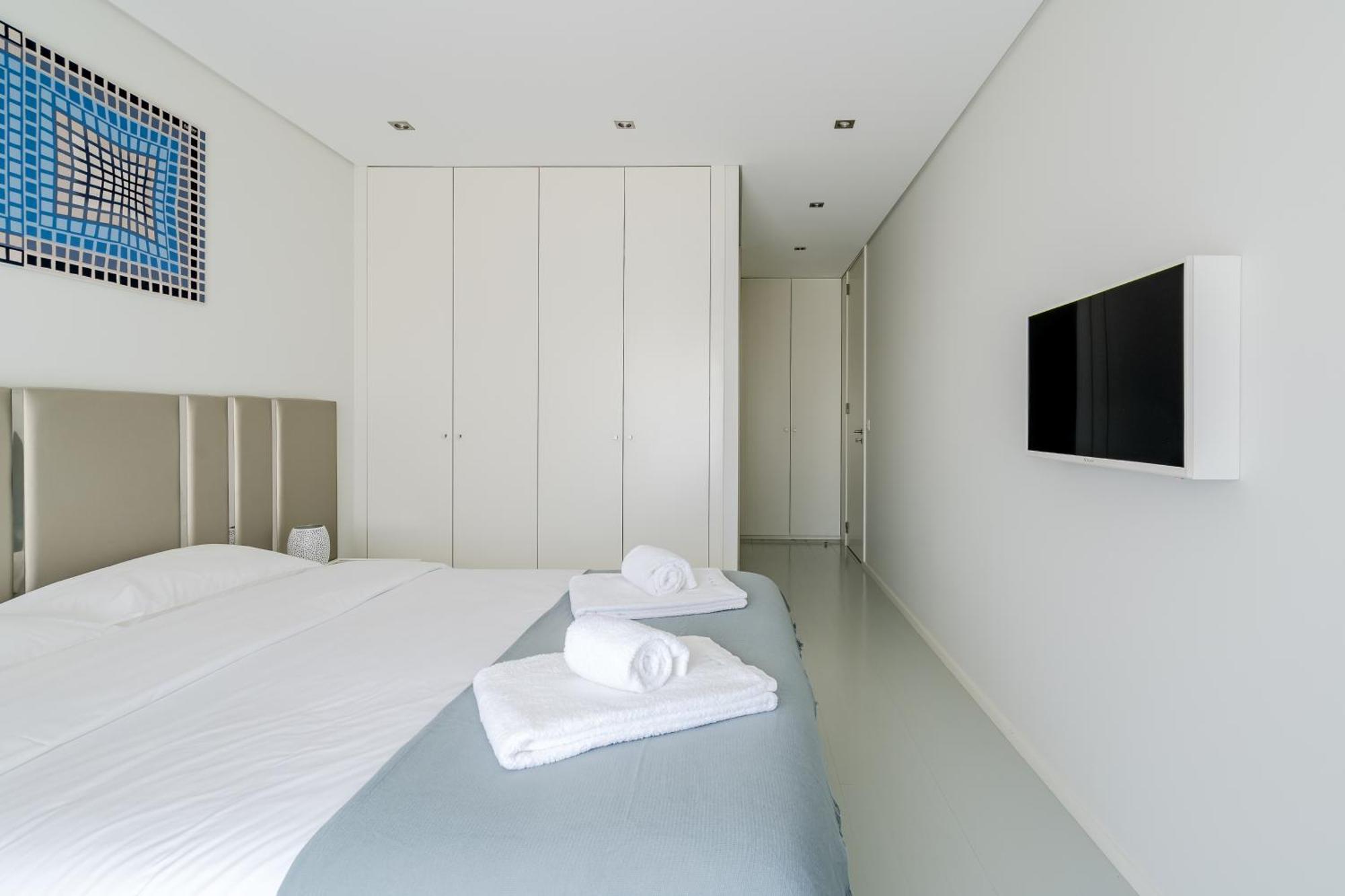 River Town View - Luxury Apartment With Jacuzzi On Terrace Viana do Castelo Zewnętrze zdjęcie
