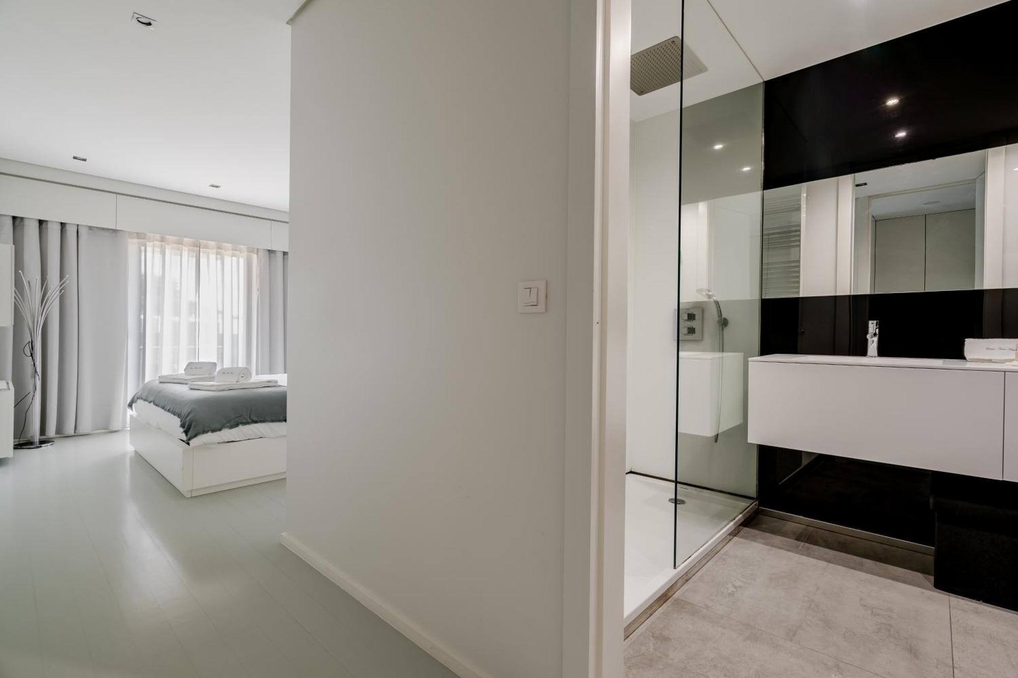 River Town View - Luxury Apartment With Jacuzzi On Terrace Viana do Castelo Zewnętrze zdjęcie
