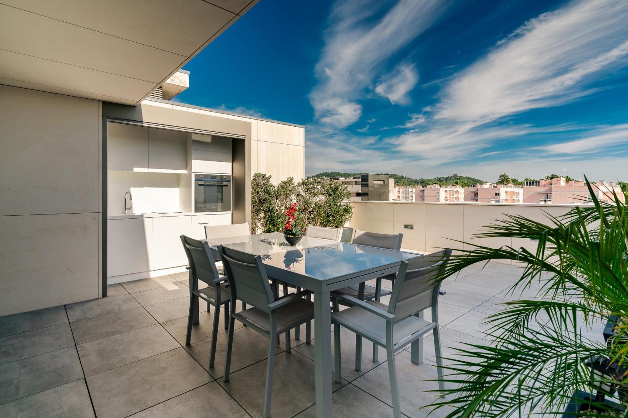 River Town View - Luxury Apartment With Jacuzzi On Terrace Viana do Castelo Zewnętrze zdjęcie